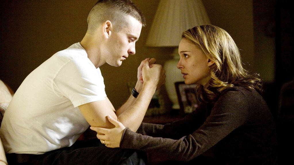 Tobey Maguire y Natalie Portman en el drama "Brothers" (2009). Le valió al actor una nominación al Globo de Oro. 