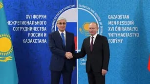 Kassym-Jomart Tokayev y Vladimir Putin