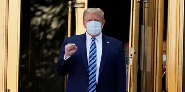 Trump abandonó el hospital y regresó a la Casa Blanca