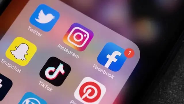 Florida prohíbe cuentas de redes sociales para menores de 14 años