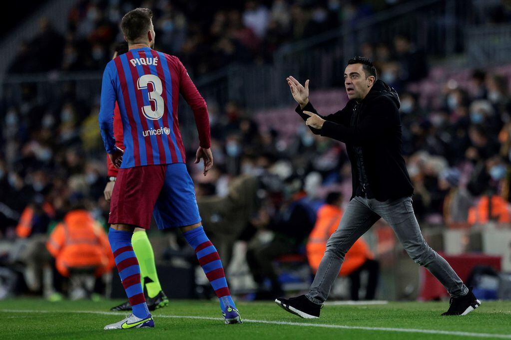 Xavi se llevó la victoria ante Espanyol en su debut como DT del Barcelona.