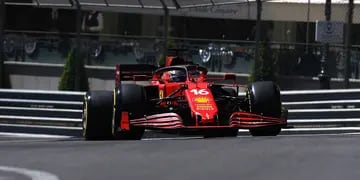 Leclerc voló y se quedó con el segundo entrenamiento en Mónaco