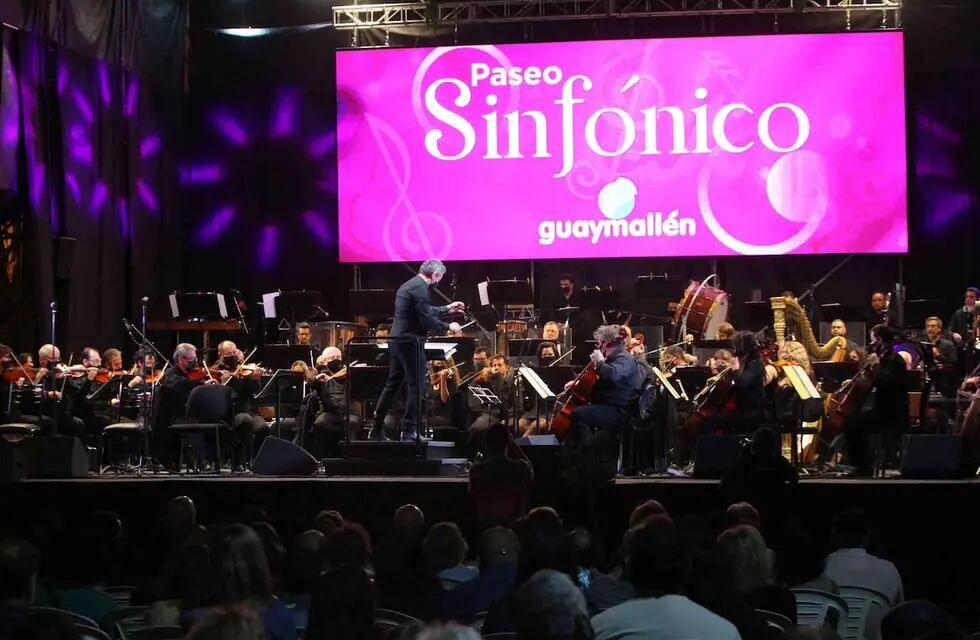 La Orquesta Sinfónica UNCuyo y la Orquesta Filarmónica de Mendoza en un nuevo Paseo Sinfónico. Foto: Prensa de Guaymallén