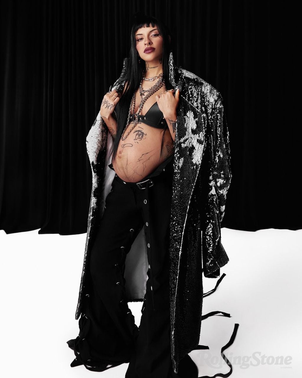Cazzu posó embarazada para la portada de Rolling Stone y habló acerca de la maternidad