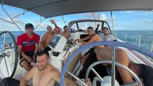 Argentinos salvan a ocho cubanos en el mar