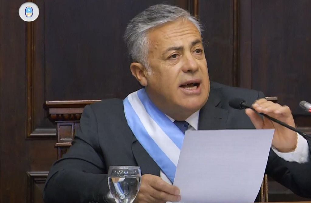 El gobernador Alfredo Cornejo en la Asamblea Legislativa 2024