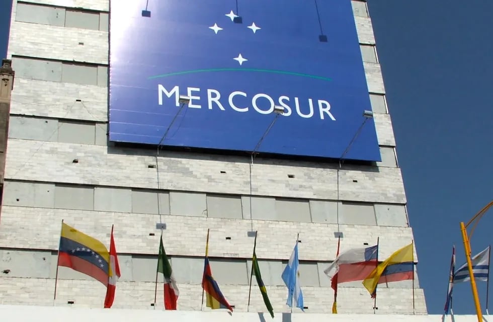 El Mercosur: hoy es un proceso alejado de las personas - Por Jorge A. Vicchi             