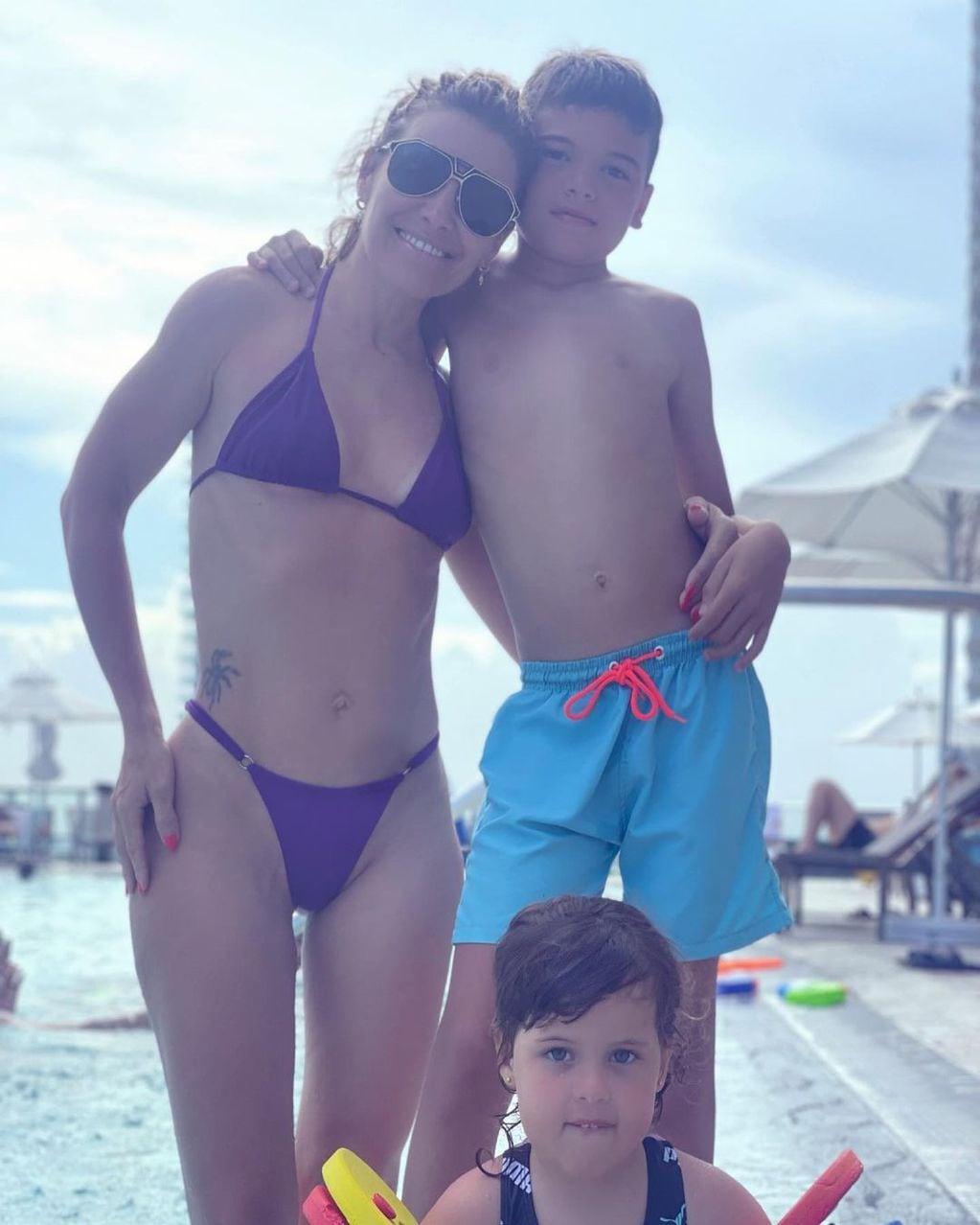 Mariana Brey, de vacaciones con sus hijos