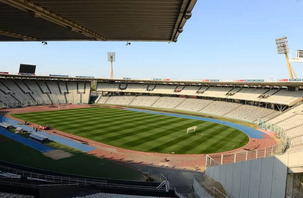 El estadio Kempes aloja la final de la Primera Nacional (Prensa)
