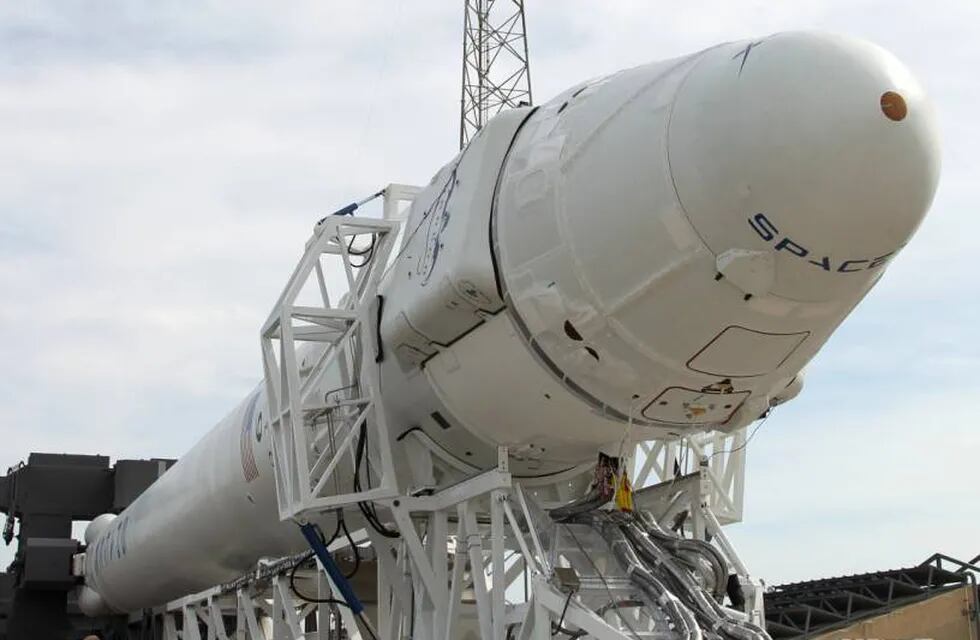 SpaceX cancela a último minuto el lanzamiento del Falcon 9 en la Estación Espacial Internacional.