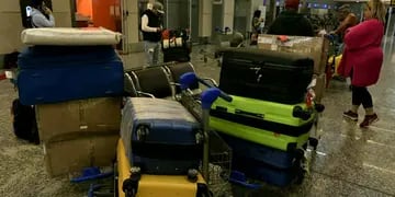 Vuelos cancelados y demorados en el aeropuerto de Mendoza por paro de Intercargo
