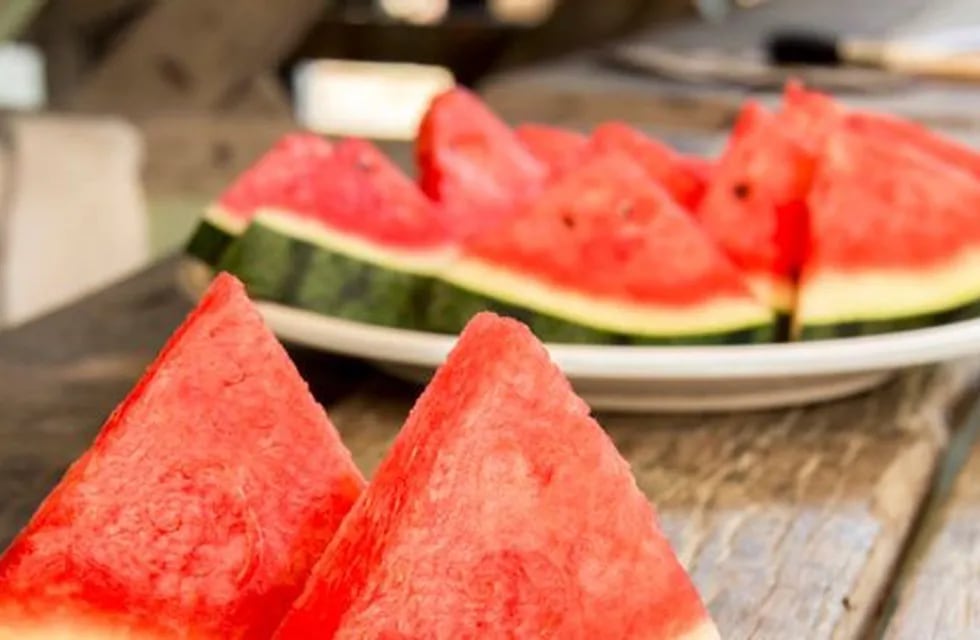 El melón y la sandía: dos frutas de temporada con grandes beneficios para la salud