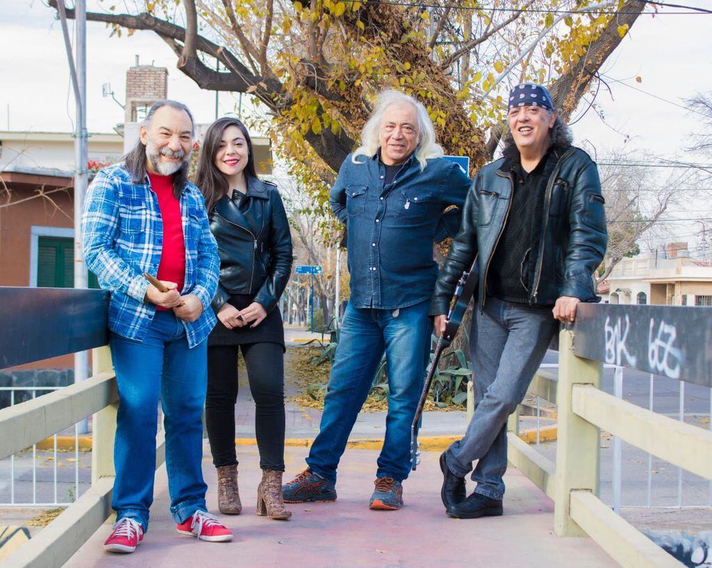 La banda mendocina celebra 30 años del lanzamiento de su primer trabajo discográfico