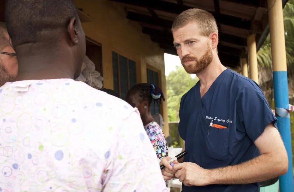 Muere por ébola un médico tratado con el suero experimental ZMapp
