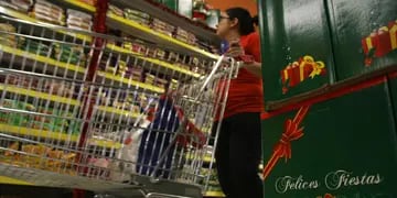 Cajas. Los “combos” de Navidad forman parte de las campañas promocionales realizadas por las cadenas que operan en la provincia Los Andes
