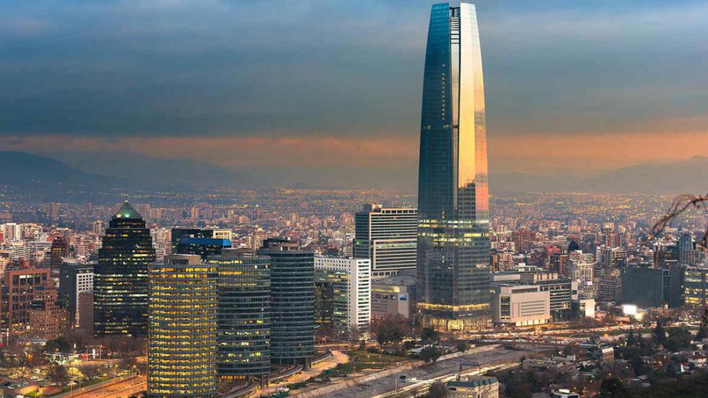 Chile cayó posiciones en el ranking de países para hacer negocios