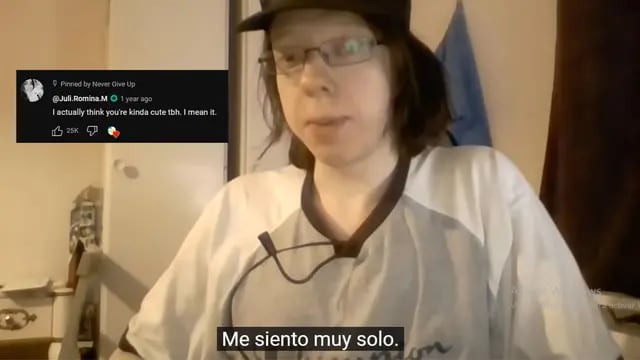 Un youtuber pasa de  “Ser feo: mi expriencia” a casarse con una hermosa argentina que comentó su video