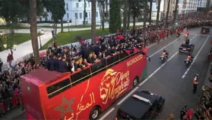Una multitud recibió al seleccionado de Marruecos tras el Mundial de Qatar 2022