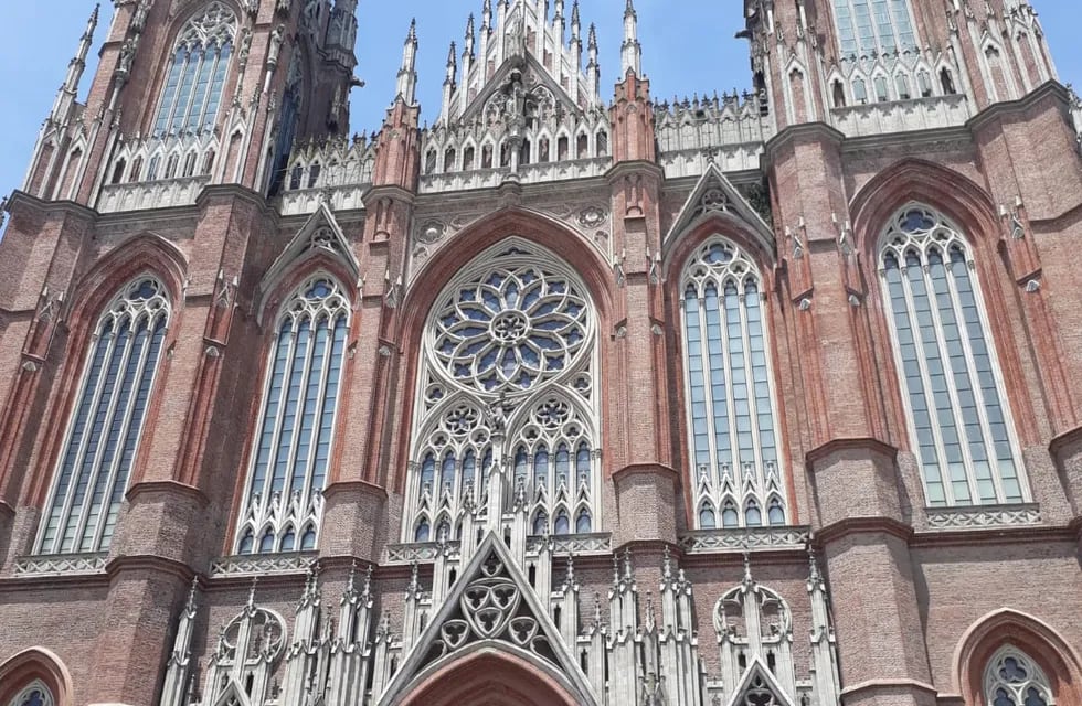 La catedral de La Plata, la más grande del país.