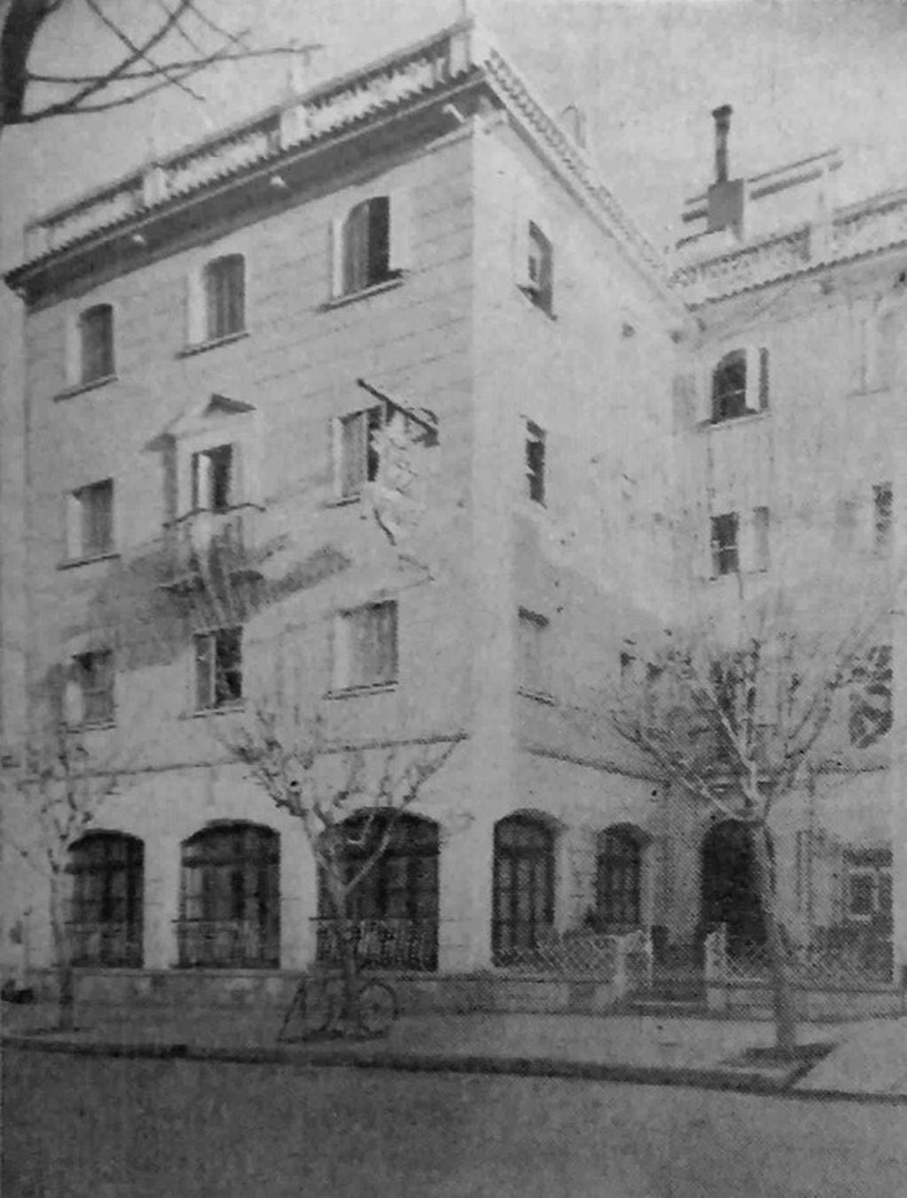 Hotel Cervantes.