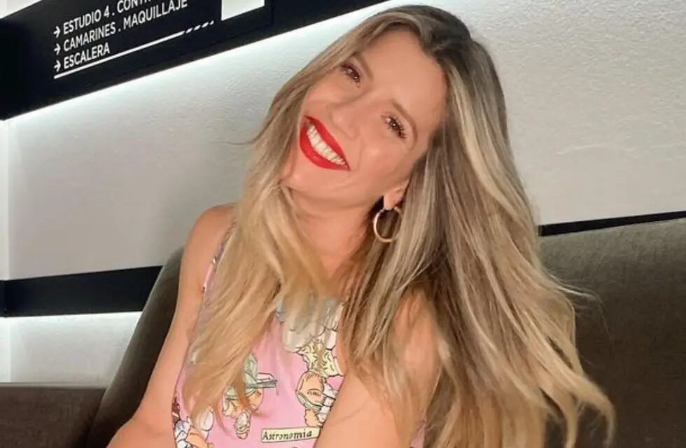 Laurita Fernández nadó como una sirena desde República Dominicana. / Instagram