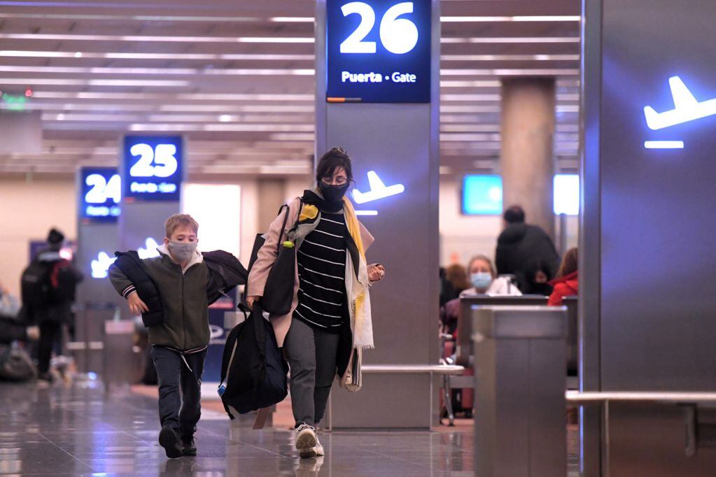 Despegue. Los principales aeropuertos del interior del país empiezan a incrementar sus conexiones domésticas y con el exterior. (Télam)