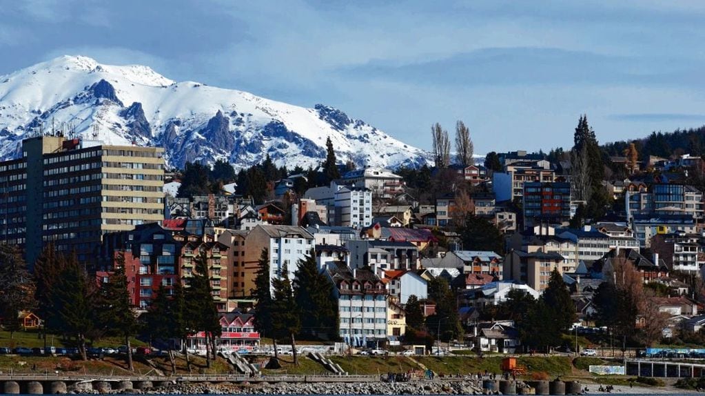 El paquete a Bariloche alcanza los $90.100 por persona. Incluye alojamiento en hotel de 3 estrellas y desayunos.