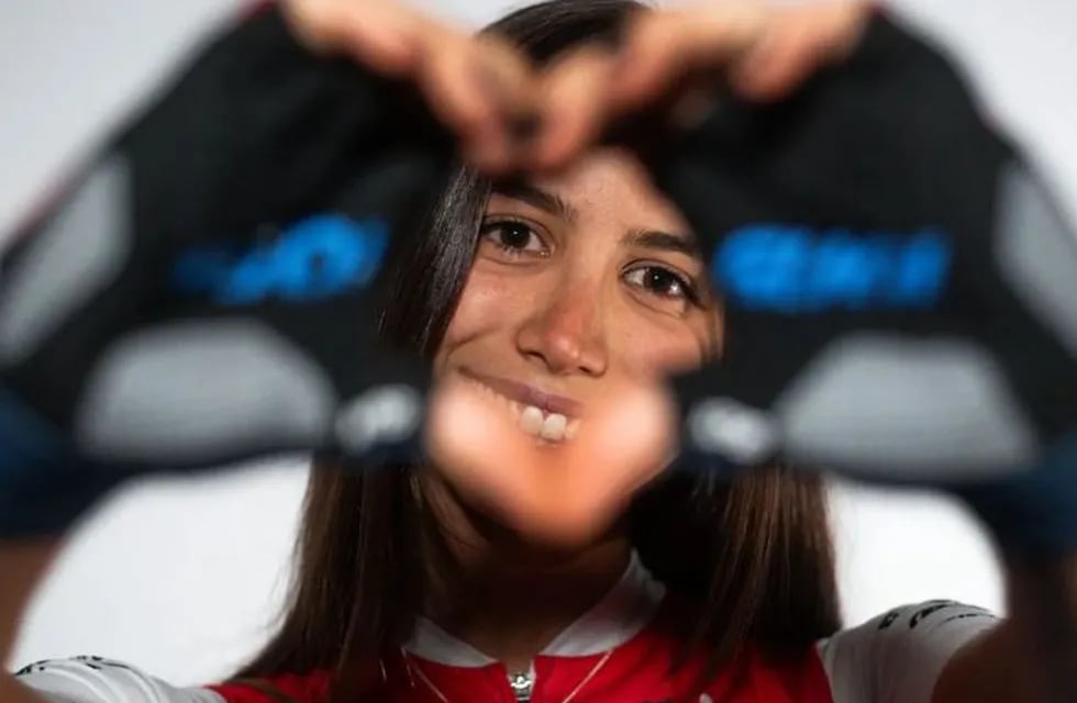 Julieta Benedetti, cumpliendo sueños en el ciclismo europeo. / IG