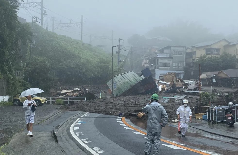 Atami. La tormenta ocurrió en la zona rural, el viernes por la noche (Foto de Twitter @pitts666)