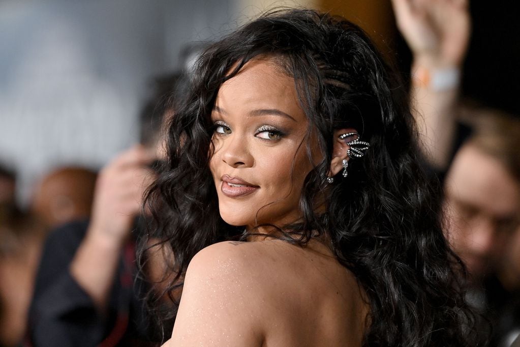 Rihanna vuelve a los escenarios en el half time show del Super Bowl 2023