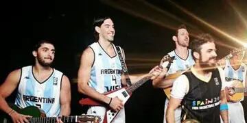 El videoclip, del cantante español Huecco, cuenta con participación argentina entre otras estrellas internacionales. 