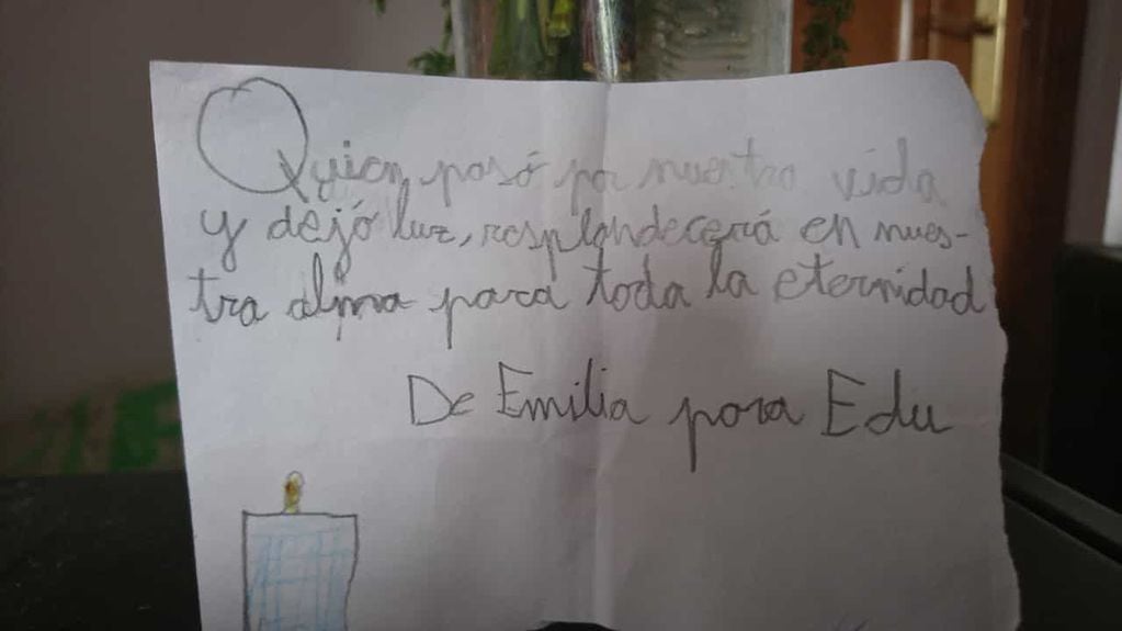El tierno mensaje que una niña de 8 años le dejó a Eduardo, tío del empresario que fue hallado muerto en Colombia: "Quien pasó por nuestra vida y dejó luz, resplandecerá en nuestra alma para toda la eternidad".