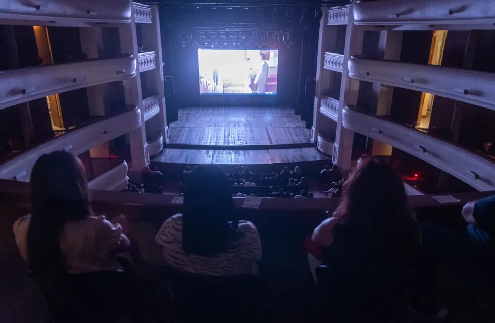 El teatro Independencia fue uno de los puntos que el público eligió para ver Historias de Vendimia / Ignacio Blanco