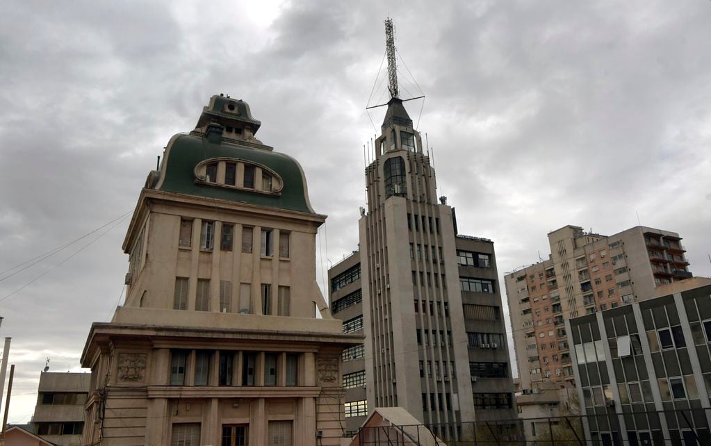 El sismo tuvo epicentro en la Ciudad de Mendoza - Foto:  Orlando Pelichotti / Los Andes