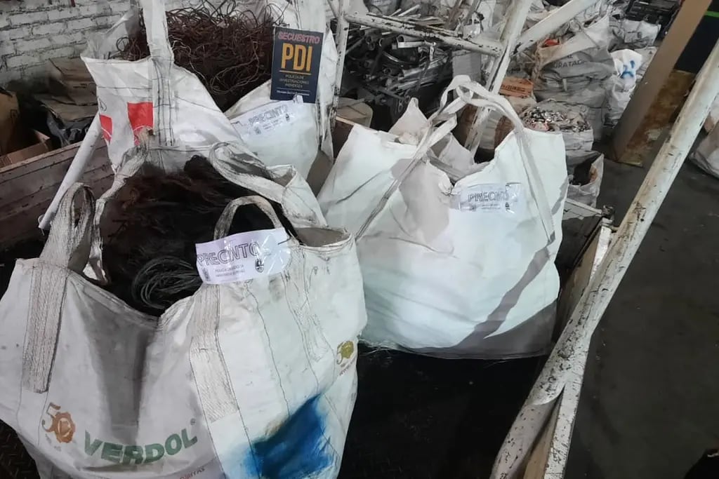 Secuestraron dos toneladas de cobre en una chacarita en Godoy Cruz