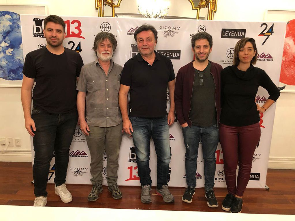 Ramiro Navarro, Sebastián Freund, Marcos Carnevale, Ignacio Rey y Rocío Gort. 