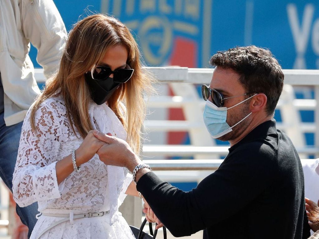 Jennifer Lopez y Ben Affleck se robaron todas las miradas en Venecia