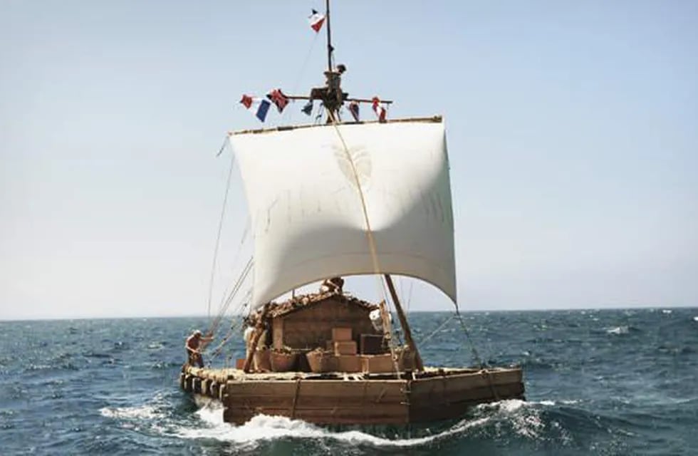 'Kon-Tiki' es la atrapante historia del viaje épico del noruego Thor Heyerdahl.