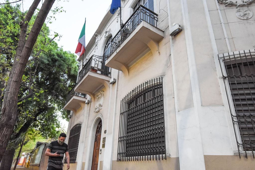Consulado de Italia en la ciudad de Mendoza