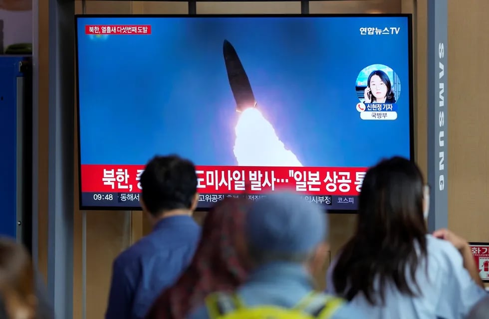 Lanzamiento de misil coreano, televisado.