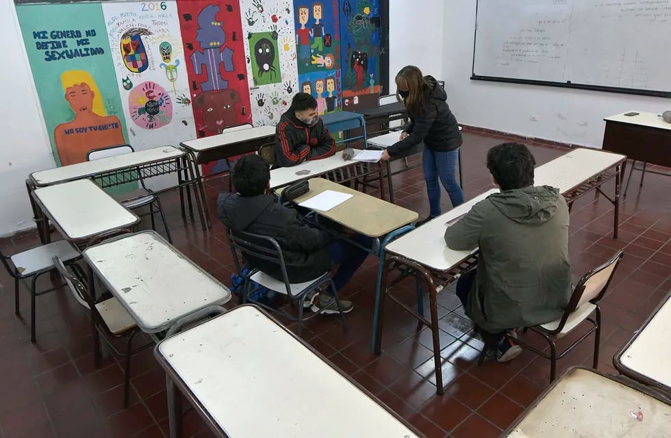 Escuela Vicente Zapata 
Foto: Orlando Pelichotti / Los Andes