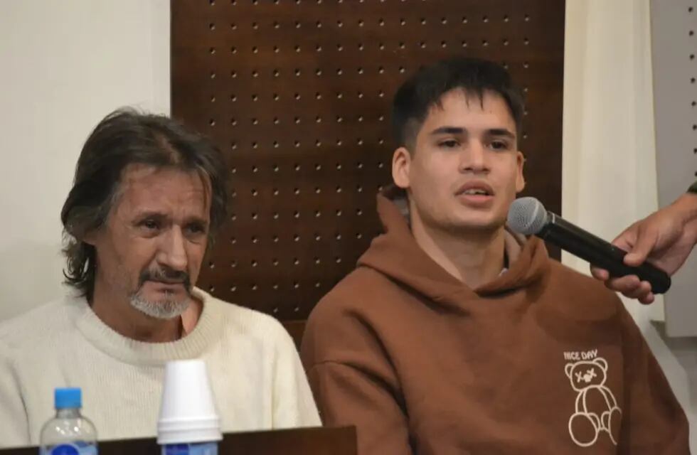 Fabián D’agostino (53) y su hijo, Axel D’agostino (23), condenados por el asesinato de los hermanos Franco y Kevin Álvarez. | Foto: prensa Poder Judicial.