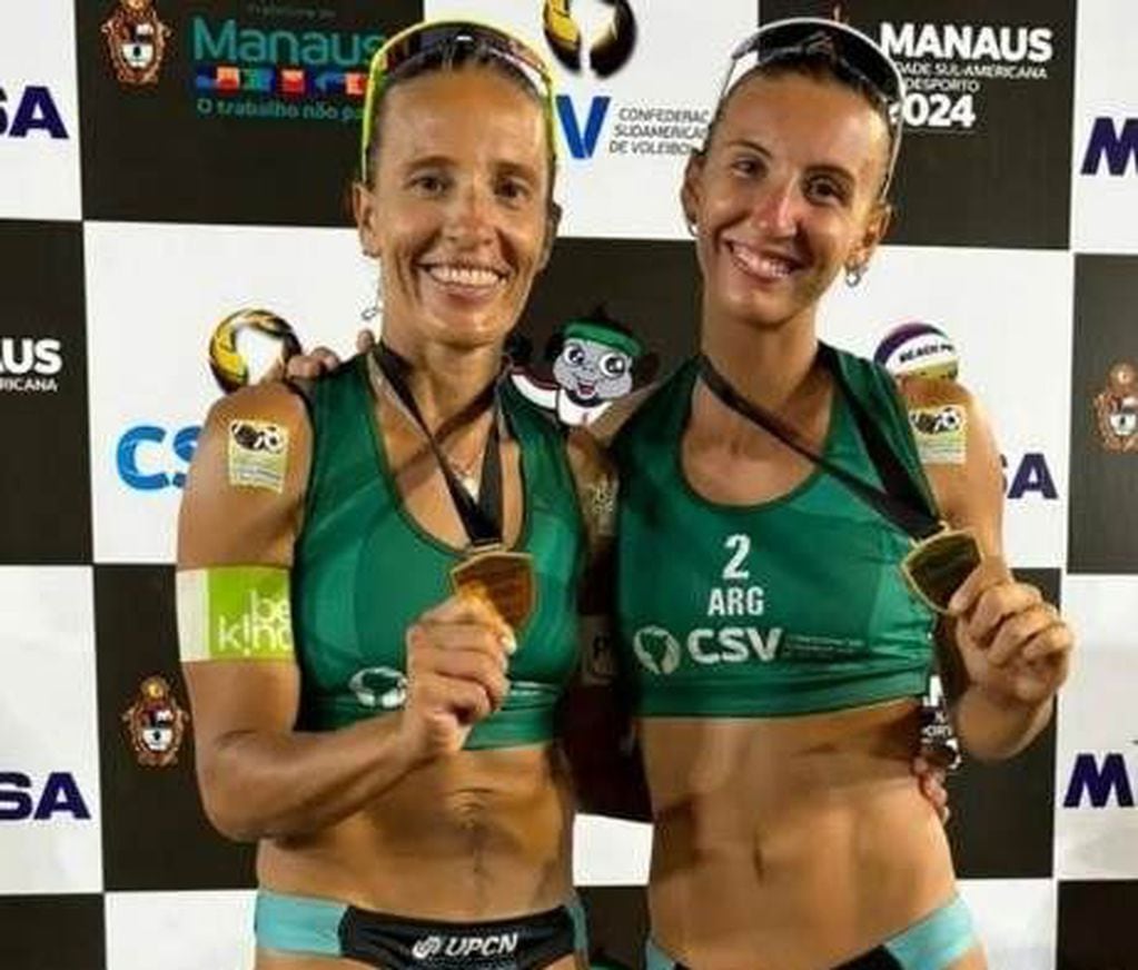 Brensa Churin y Ana Gallay, campeonas de la penúltima fecha del Circuito Sudamericano de beach voley en Brasil.