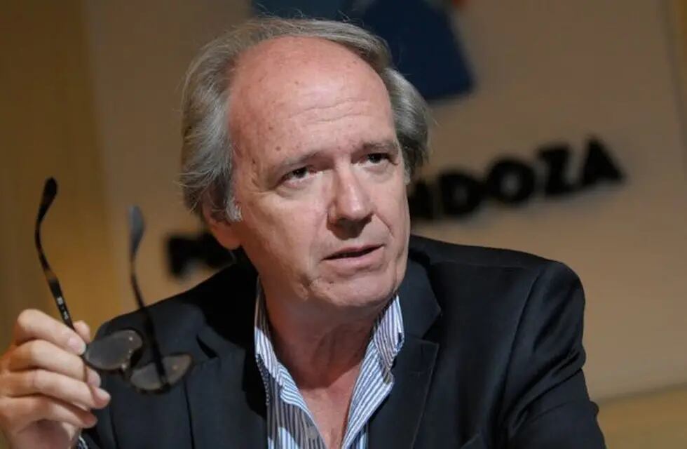 Jorge Pérez Cuesta se desprende de la Bolsa de Comercio de Mendoza.