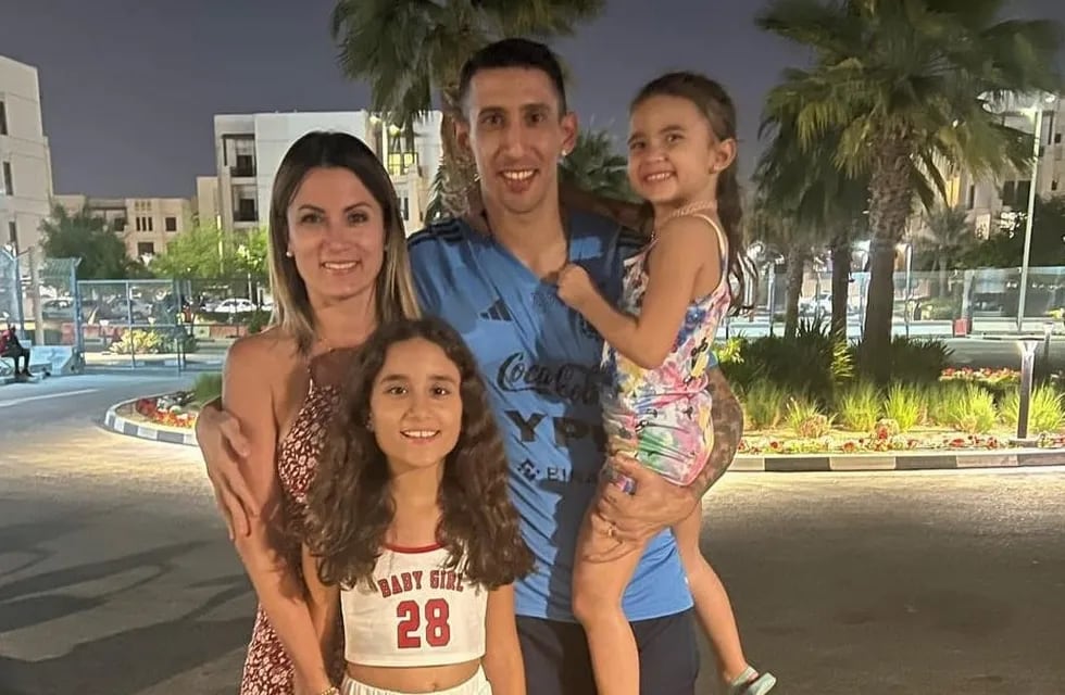 Ángel Di Maria sorprendió a sus hijas en Qatar. / Instagram