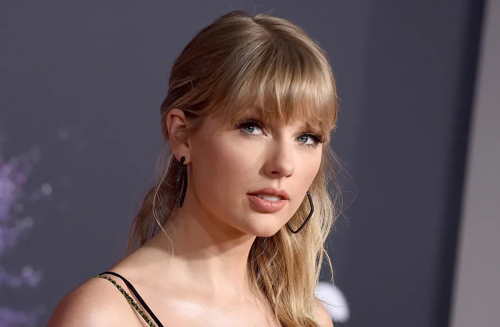 Récord: Taylor Swift se convirtió en la primera artista en ocupar los diez puestos de Billboard (Archivo)