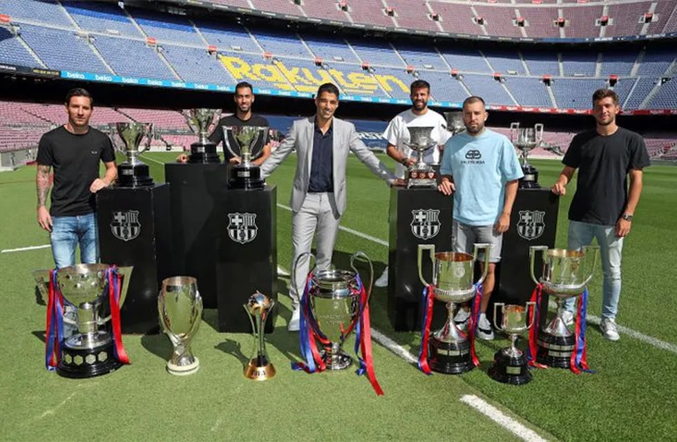 Lionel Messi se despidió de Suárez con un mensaje en Instagram y volvió a disparar con municiones a la dirigencia del Barcelona.