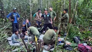 Hallan con vida a los cuatro niños perdidos hace 40 días tras accidente aéreo en Colombia