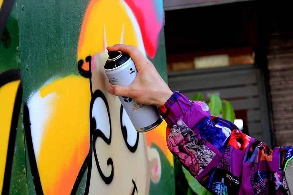 Vuelven a tapar los murales de dibujitos animados en Ciudad y hay enojo entre los fanáticos. Foto: Instagram @resinfiltro 