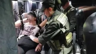 Misiones: detuvieron a una mujer con 70 celulares escondidos debajo de su ropa